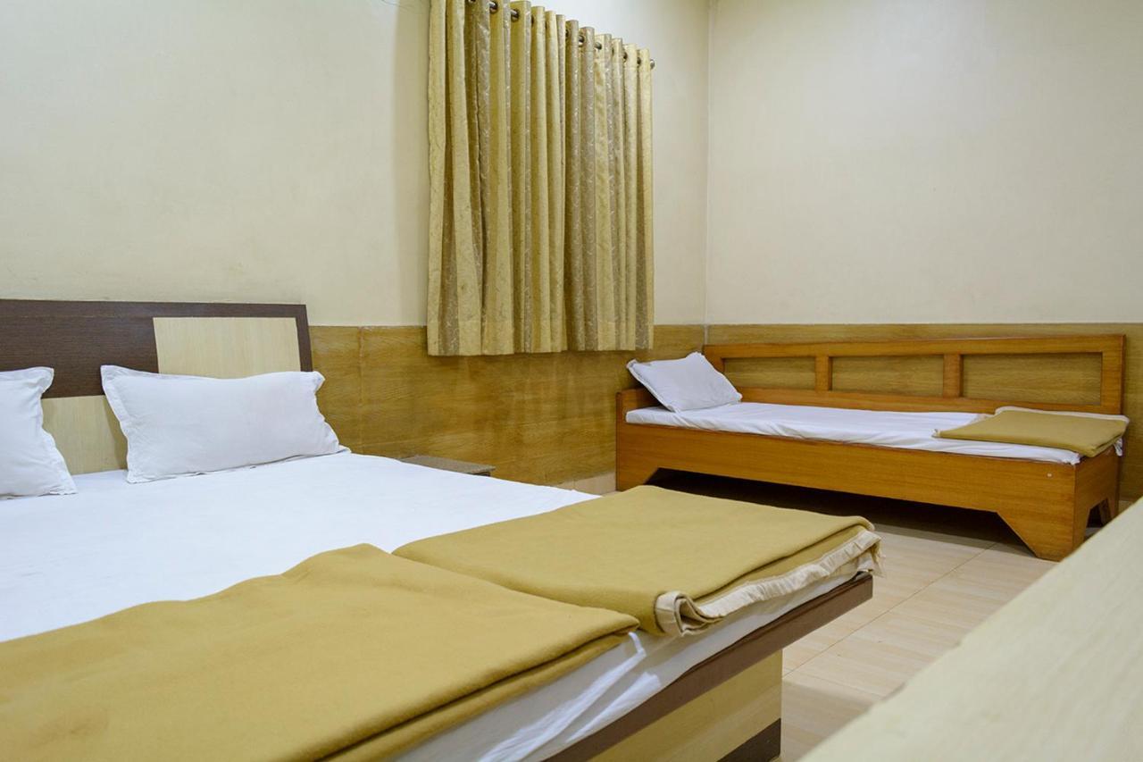 Hotel Mukesh Residency Pune Exterior photo
