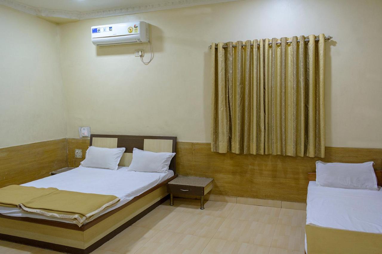 Hotel Mukesh Residency Pune Exterior photo