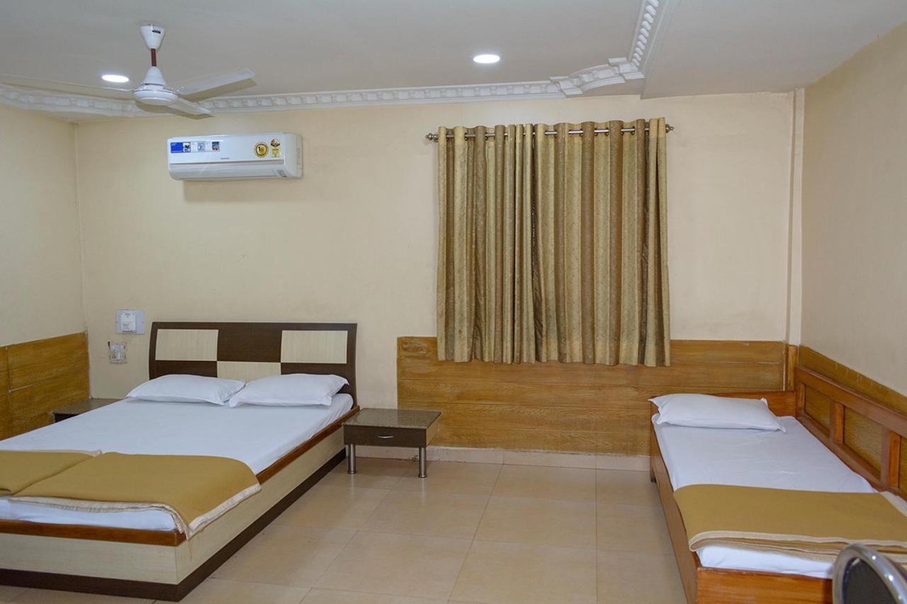 Hotel Mukesh Residency Pune Exterior photo