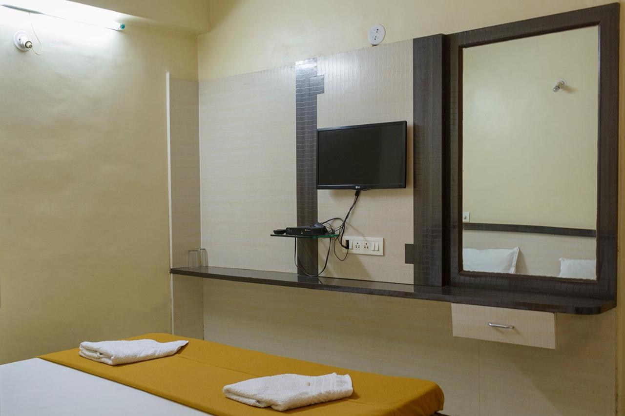 Hotel Mukesh Residency Pune Exterior photo